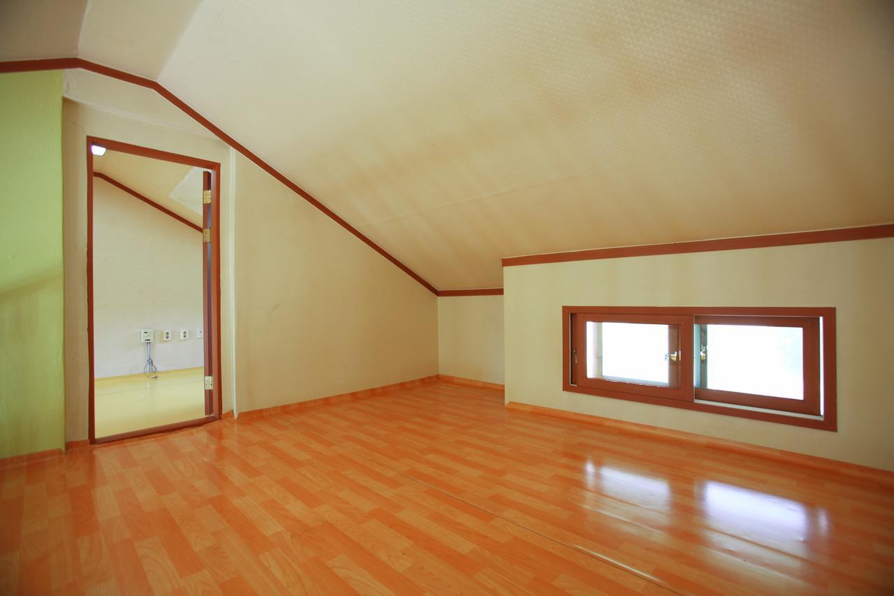 Pyeongchang Iris Pension Екстер'єр фото